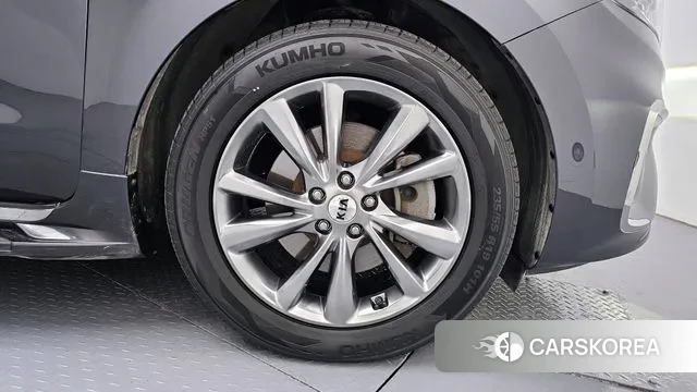 Kia The New Carnival id 3552715 из Кореи 15