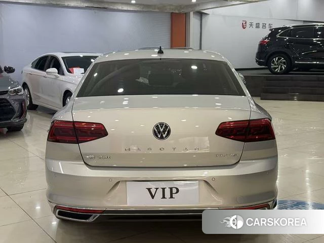 Volkswagen Magotan id 4313449 из Китая 5