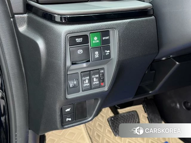 Honda Odyssey id 4307784 из Китая 29