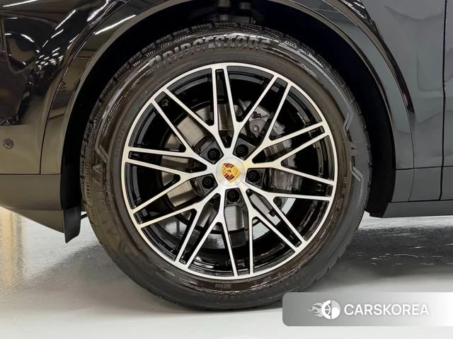 Porsche Cayenne (PO536) id 4599885 из Кореи 15