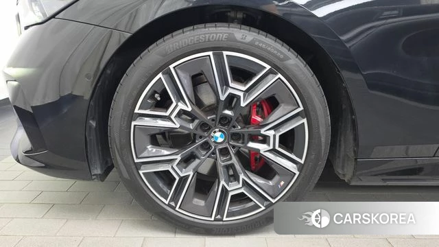 BMW 5 Series (G60) id 4940937 из Кореи 15