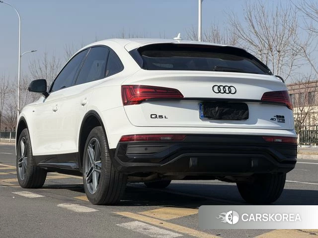 Audi Q5L Sportback 2023 Белый из Китая, фото 6
