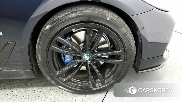 BMW 5 Series (G30) id 3852358 из Кореи 15