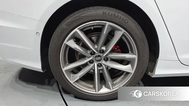 Audi A6 (C8) id 3611968 из Кореи 15