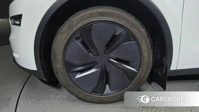 Tesla Model Y id 3909210 из Кореи 15