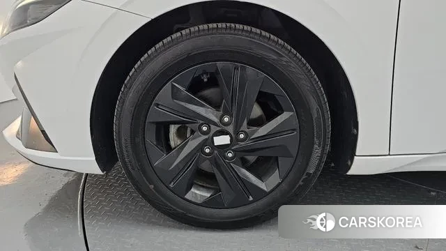 Hyundai Avante (CN7) id 2979637 из Кореи 15