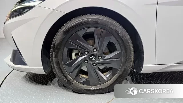 Hyundai Avante Hybrid (CN7) id 2931909 из Кореи 15