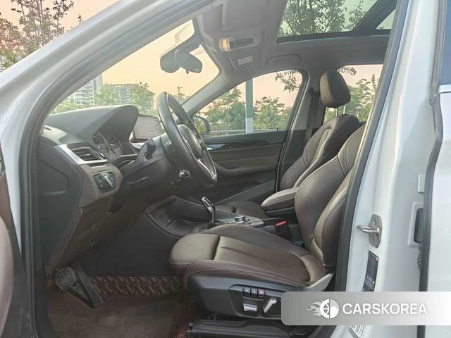 BMW X1 id 4271189 из Китая 13