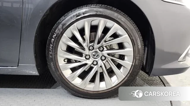 Lexus ES300h 7th generation id 3566416 из Кореи 15