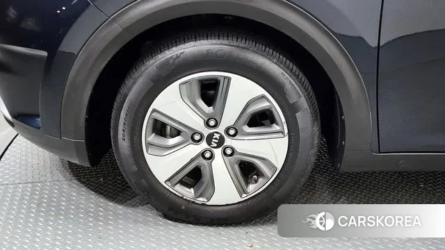 Kia Niro id 3018831 из Кореи 15