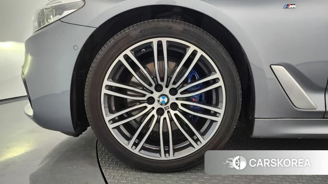 BMW 5 Series (G30) id 4530524 из Кореи 29