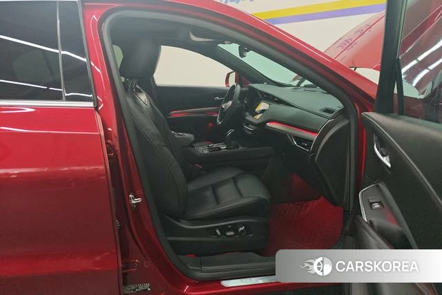 Cadillac XT4 id 3908410 из Китая 12