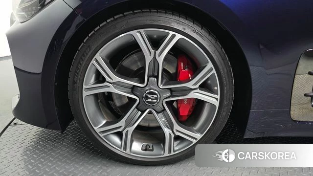 Kia Stinger id 4447292 из Кореи 31