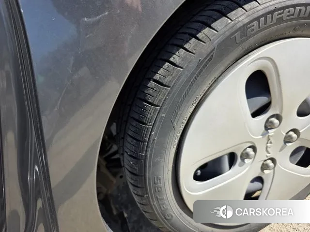 Kia The New Kia Ray 2023 Серый из Кореи, фото 6