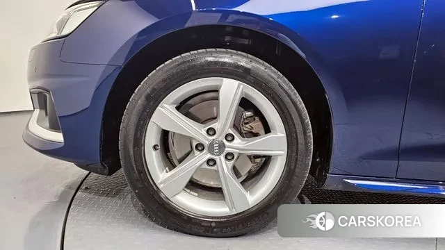 Audi A4 (B9) id 3712647 из Кореи 15