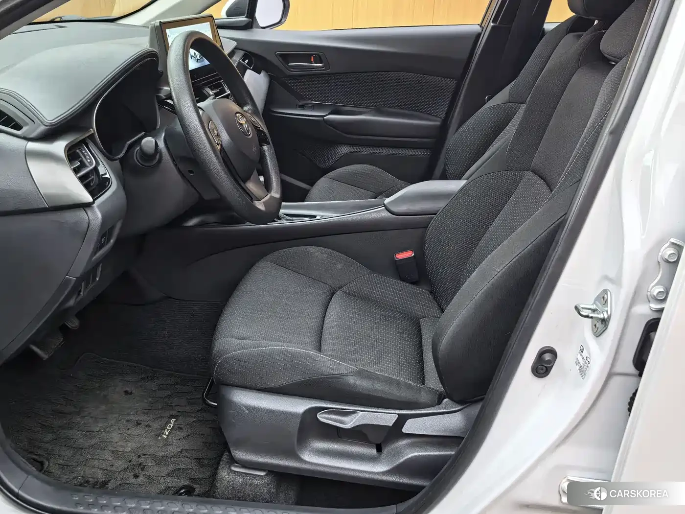 Toyota IZOA id 4570610 из Китая 20