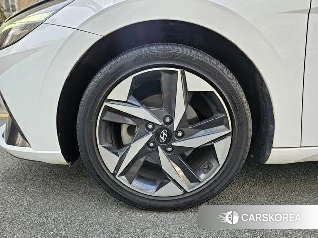 Hyundai Avante (CN7) id 3595719 из Кореи 15