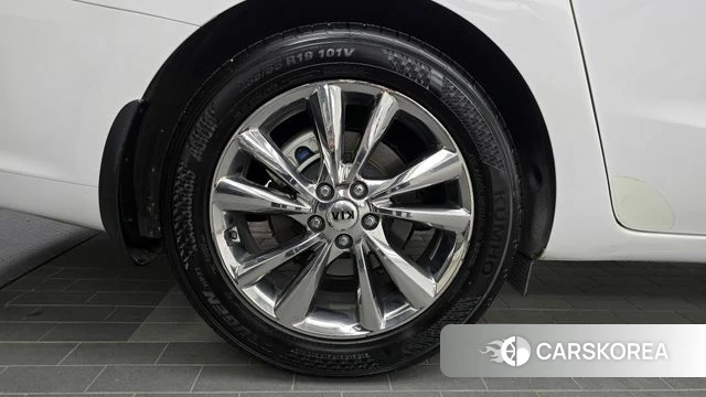 Kia The New Carnival id 4197208 из Кореи 15