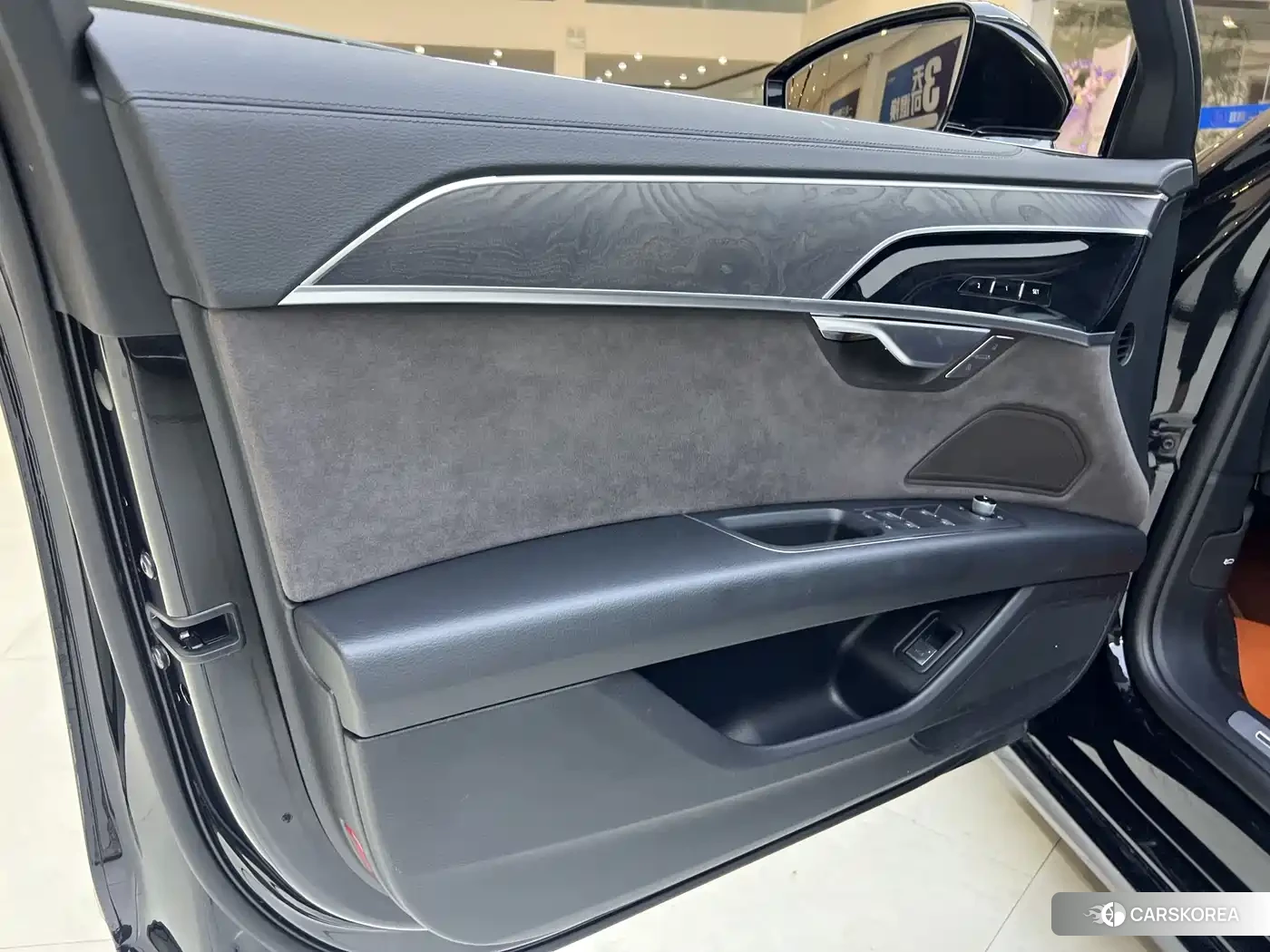 Audi A8 id 4553786 из Китая 21