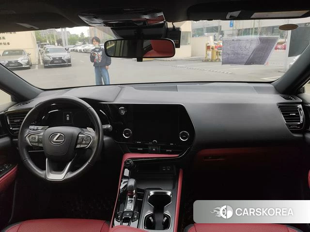 Lexus NX id 4262012 из Китая 7