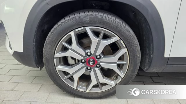 Kia Seltos id 4525394 из Кореи 28