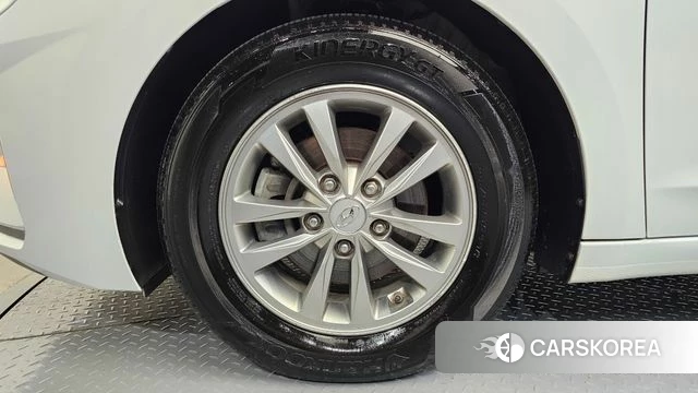Hyundai The New Avante AD id 4403131 из Кореи 25