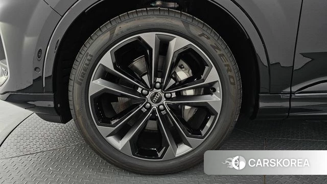 Audi Q7 (4M) id 4479885 из Кореи 31