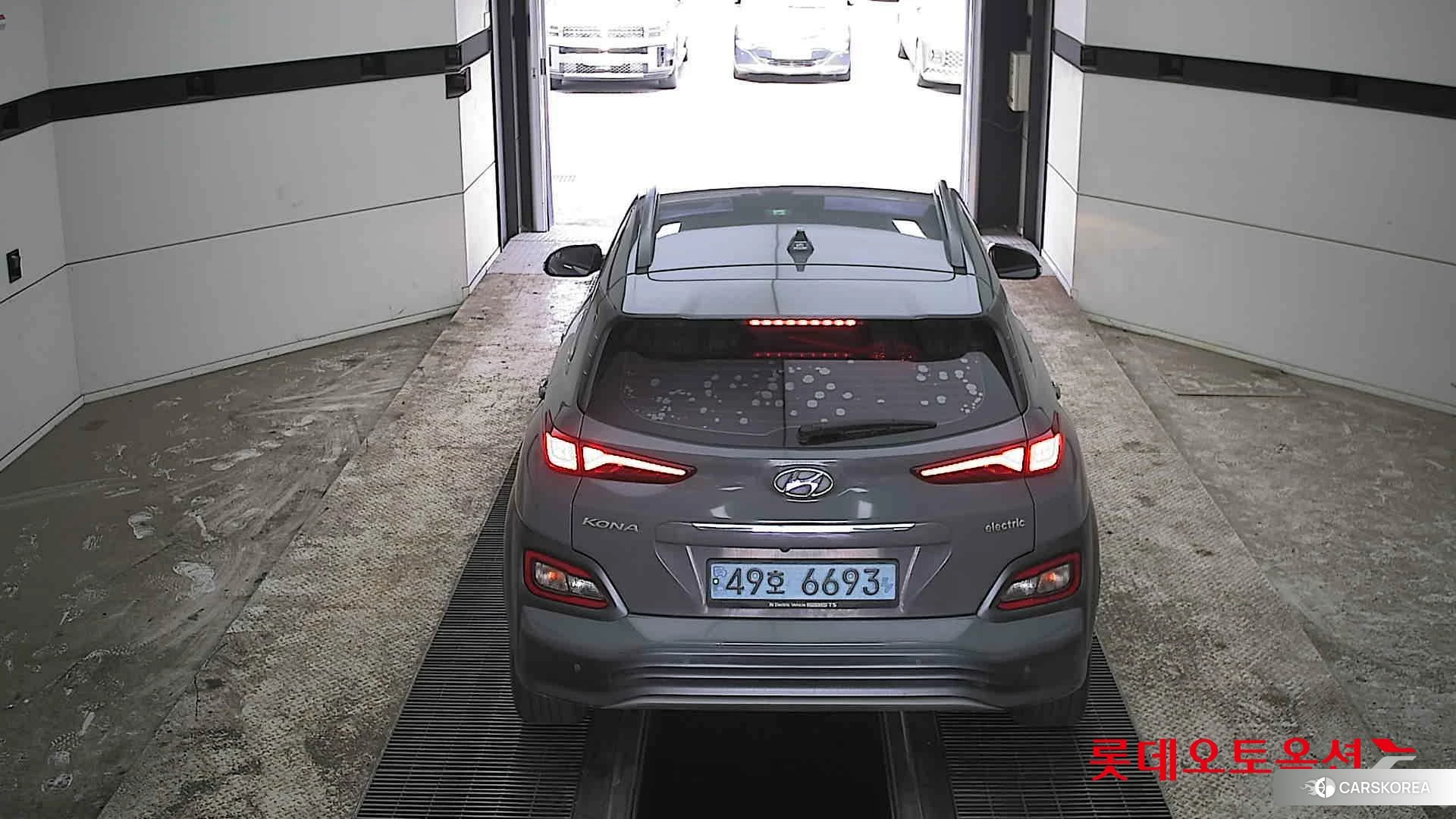 Hyundai KONA Electric id 3888321 из Кореи 32