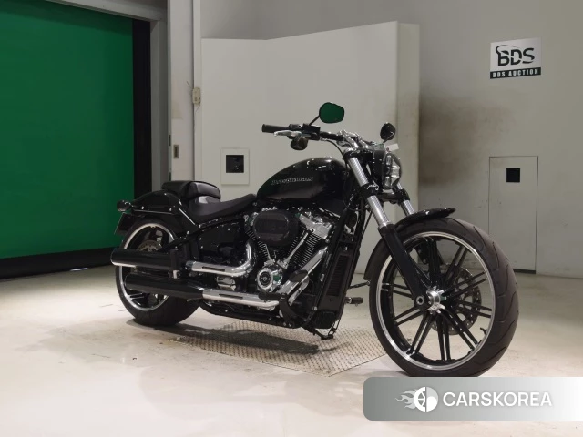 Проданный Harley-Davidson Softail Breakout FXBRS1868 2022 из Японии, фото 5