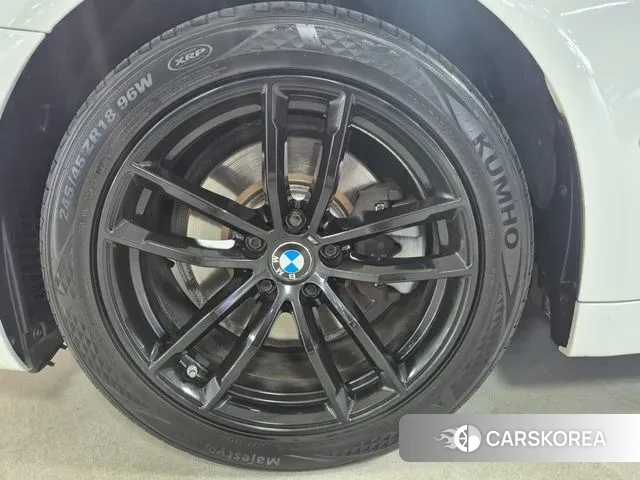 BMW 5 Series (G30) id 3018511 из Кореи 15