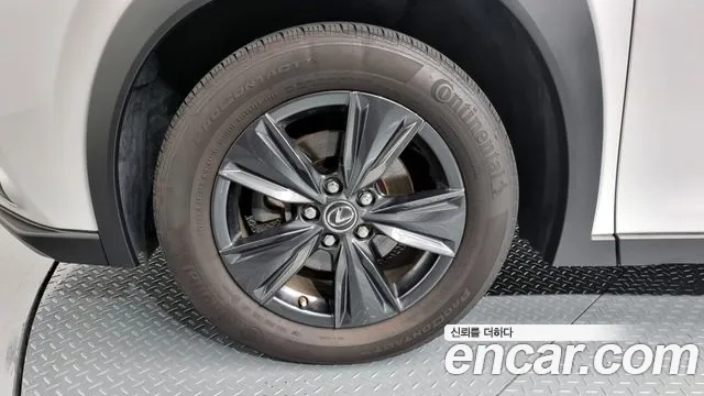 Lexus UX250h id 2917521 из Кореи 15