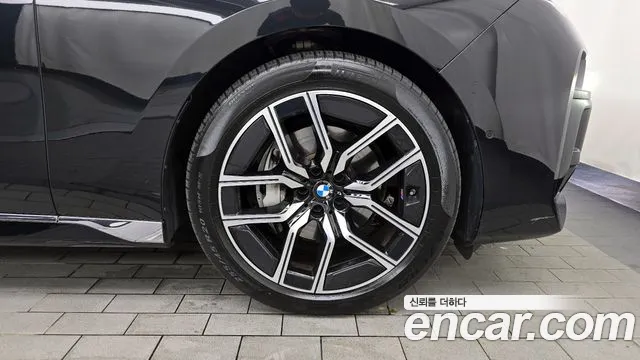 BMW 7 Series (G70) id 2794968 из Кореи 15