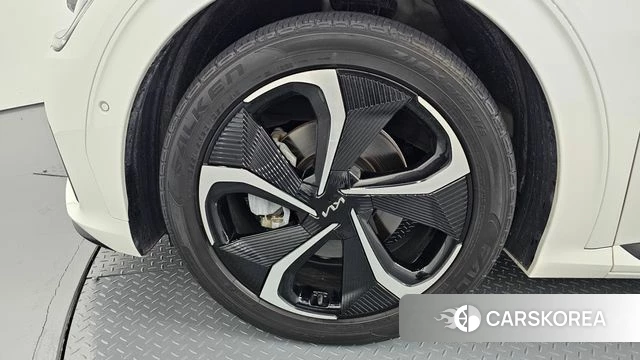 Kia EV6 id 4696994 из Кореи 15