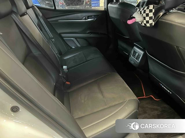 Toyota Camry 2025 Белый из Китая, фото 5