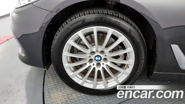 BMW 5 Series (G30) id 2511779 из Кореи 15