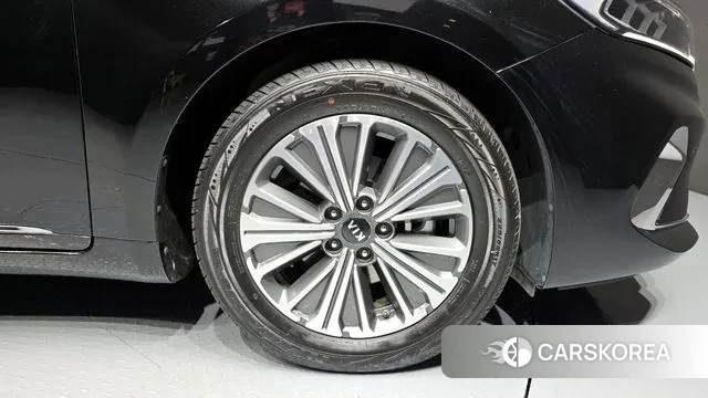 Kia K7 Premier Hybrid id 3367966 из Кореи 15