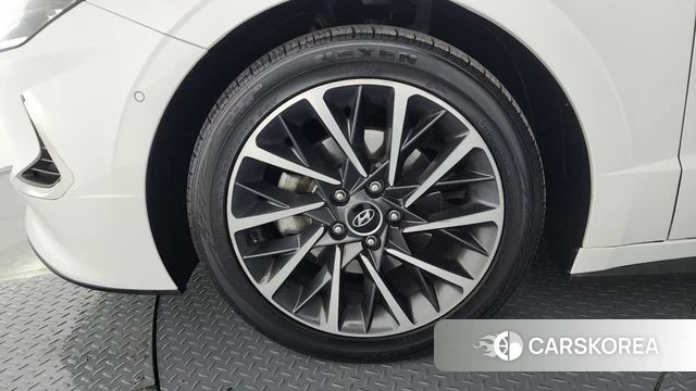 Hyundai Sonata (DN8) id 3893730 из Кореи 15