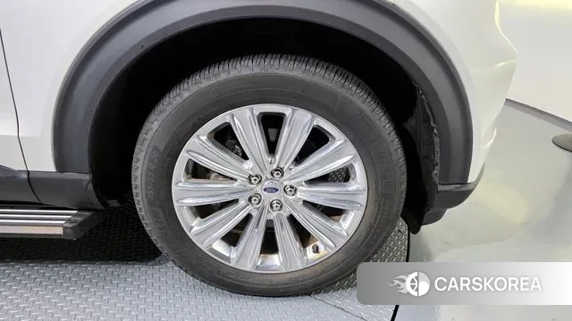 Ford Explorer 6th Generation id 3407525 из Кореи 15