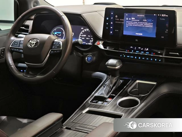 Toyota Saina id 4301554 из Китая 10