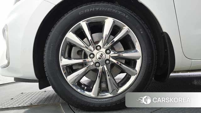 Kia The New Carnival id 4717705 из Кореи 28