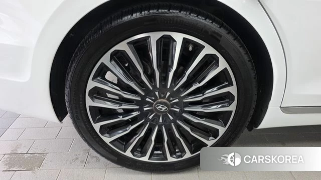 Hyundai The New Grandeur IG id 4631766 из Кореи 31