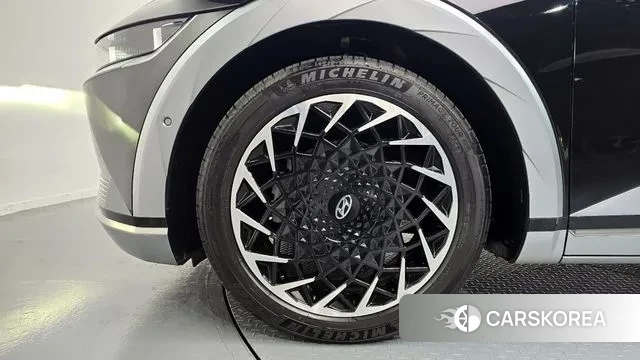 Hyundai Ionic 5 id 3427425 из Кореи 15