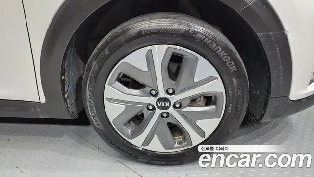 Kia Niro EV id 2803136 из Кореи 15