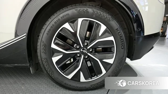 Kia EV6 id 3370952 из Кореи 15