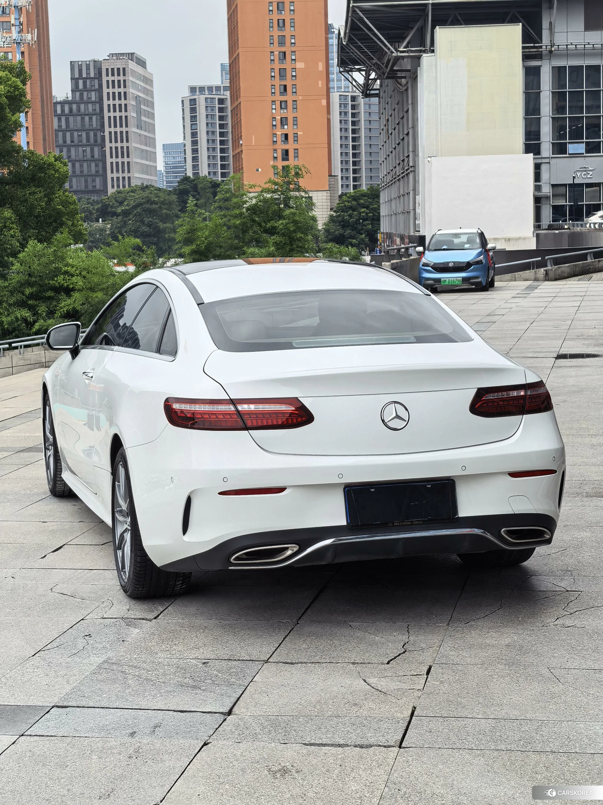 Mercedes-Benz E-class (imported) 2022 Белый из Китая, фото 5