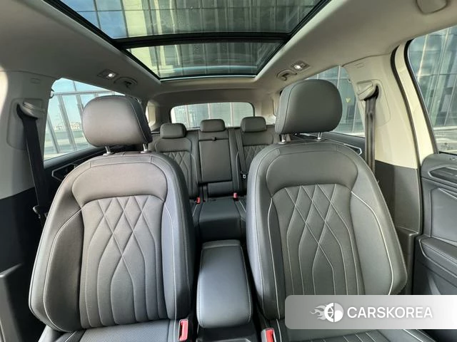 Volkswagen Tiguan L id 4273104 из Китая 14