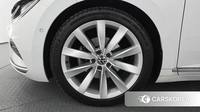 Volkswagen Arteon id 4244195 из Кореи 27
