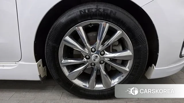 Kia The New Carnival id 3454986 из Кореи 15