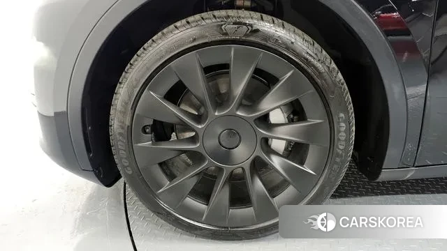 Tesla Model Y id 3487172 из Кореи 15