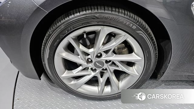 Genesis G70 id 3845160 из Кореи 15